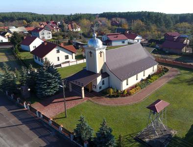 Aktualny wygląd kościoła Niepokalanego Poczęci NM Panny w parafii Przyszów Ruda